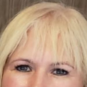 Meet your Posher, Noelia